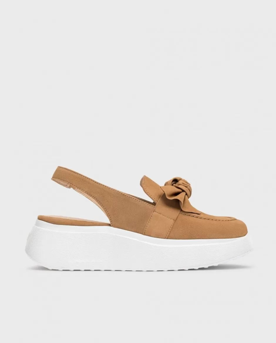 Platforms<Wonders Tokio Moccasin Sand